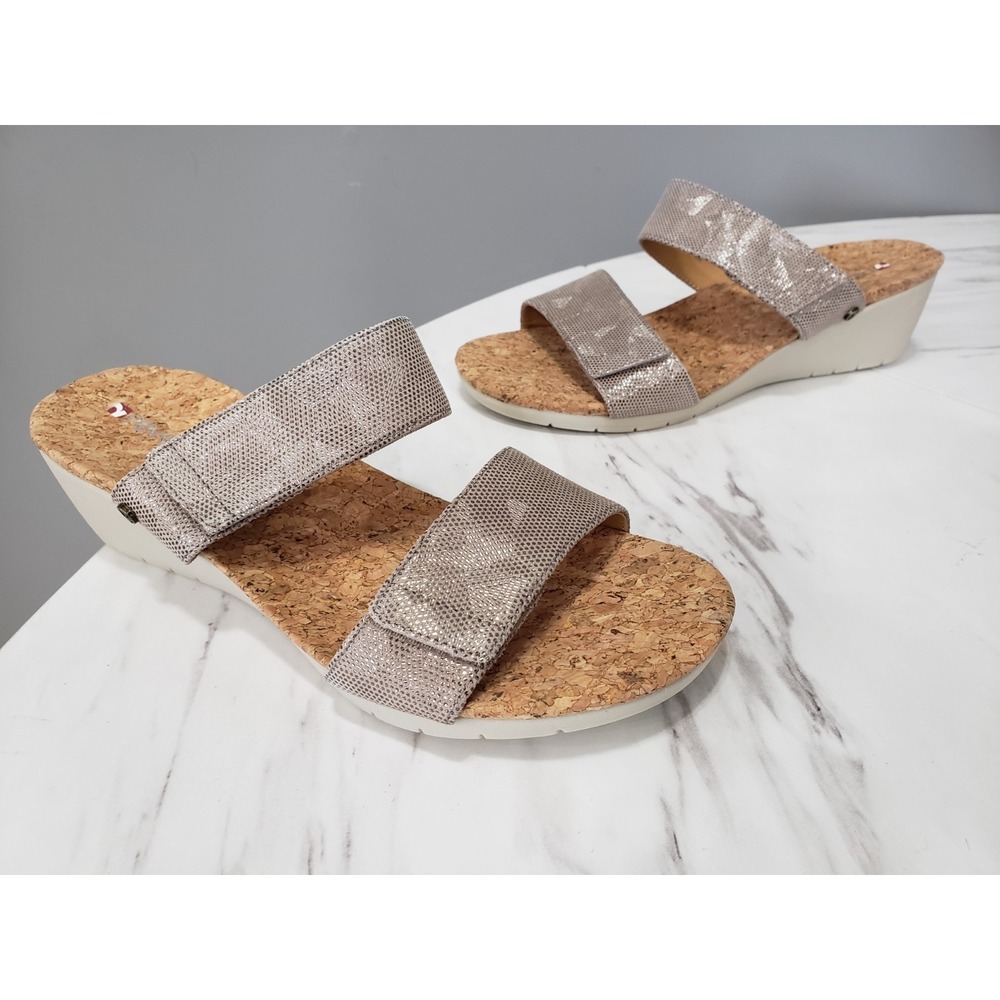 NEW SIZE 9 Revere Sorrento Wedge Sandal Champagne Angle TAUPE BEIGE SLIDES